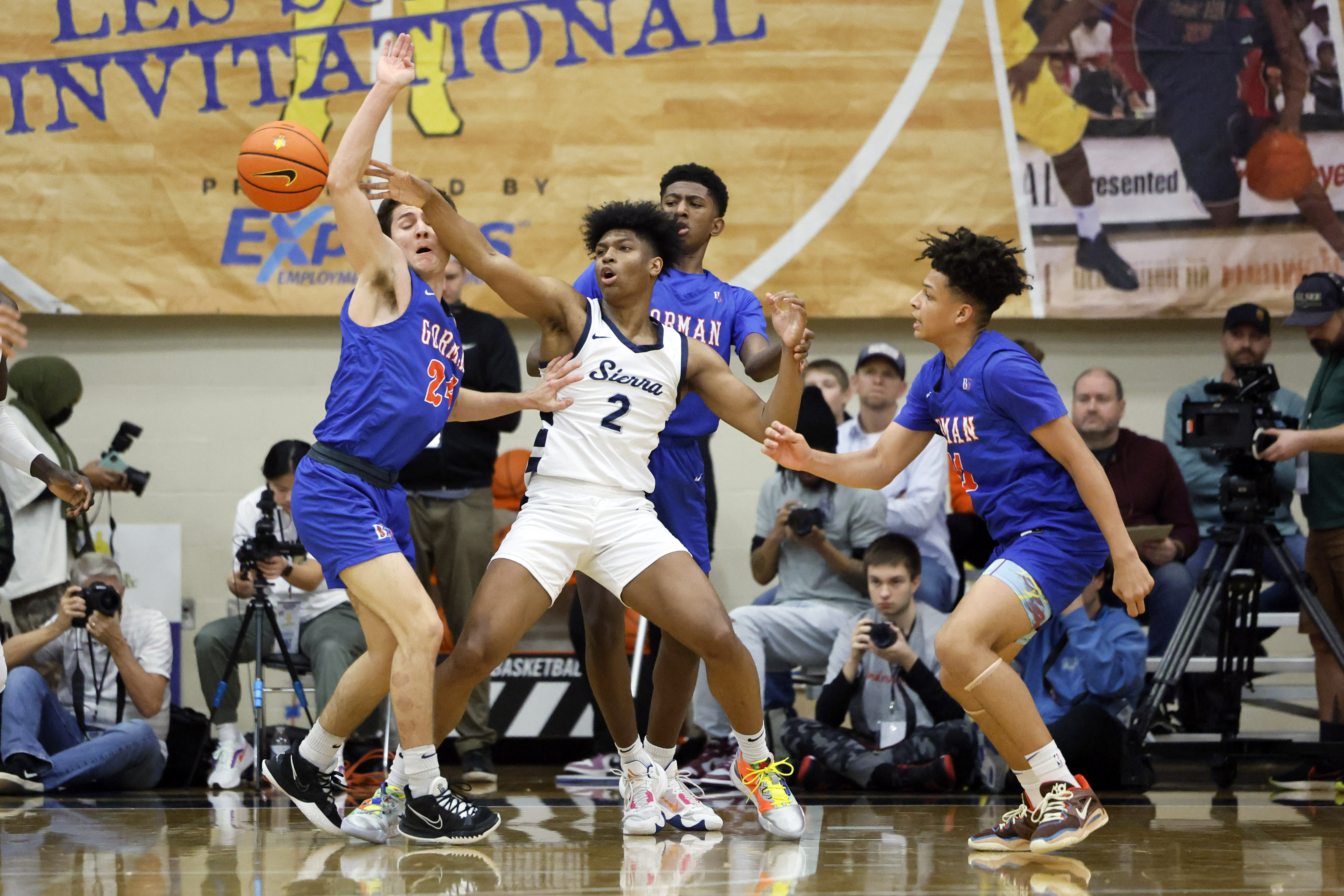 Sierra Canyon Bishop Gorman Les Schwab Invitational Soobum Im 70
